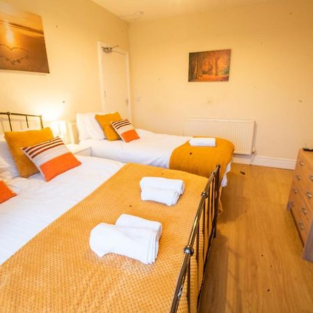 Готель Staveley House Екстер'єр фото