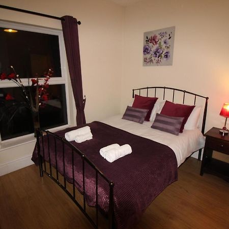 Готель Staveley House Екстер'єр фото